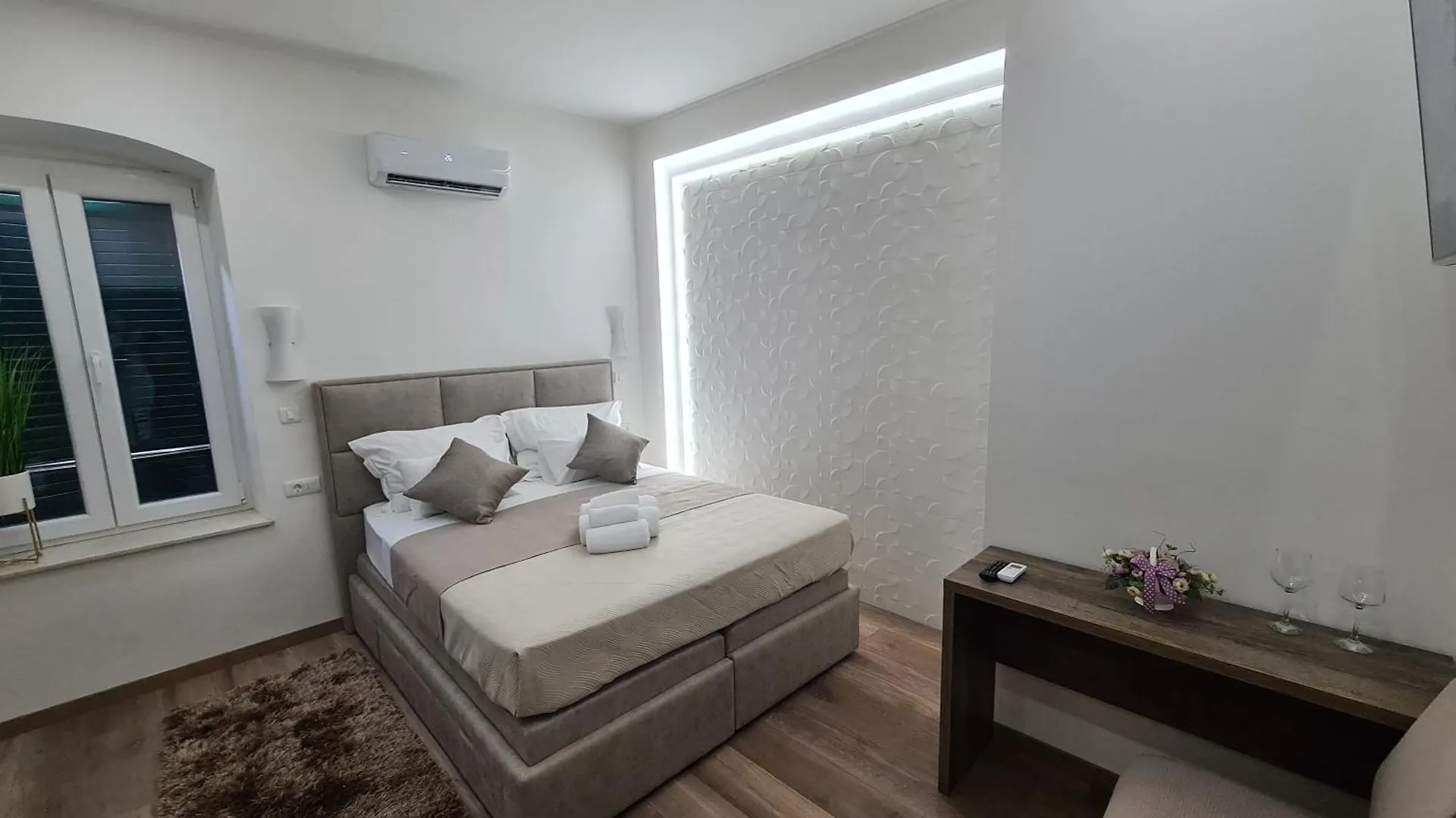D&D Suites In Split Centre 1
